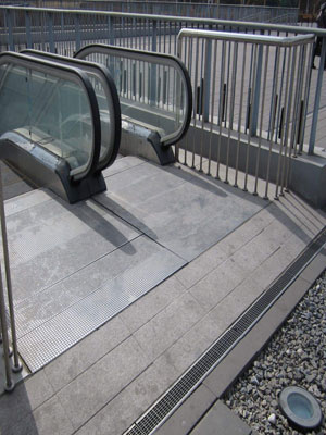 树脂混凝土排水沟应用工程图4