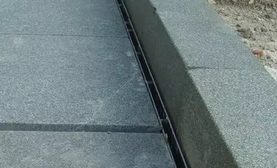 线性排水沟侧缝案例图-01