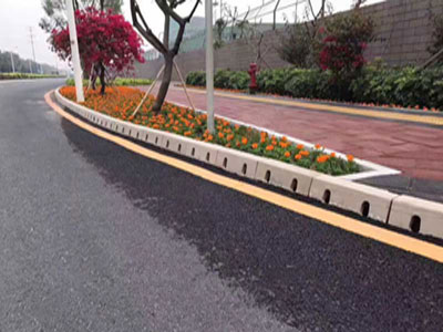 路缘石排水沟效果图