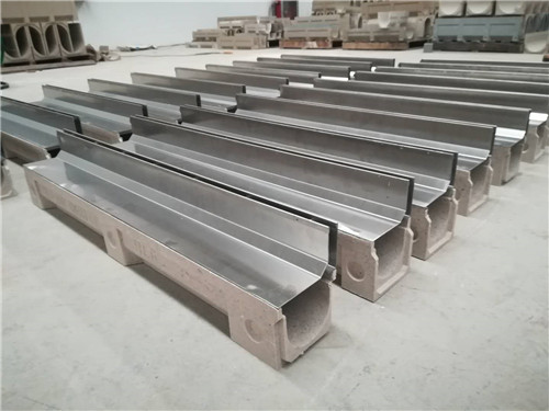 线性缝隙式排水沟