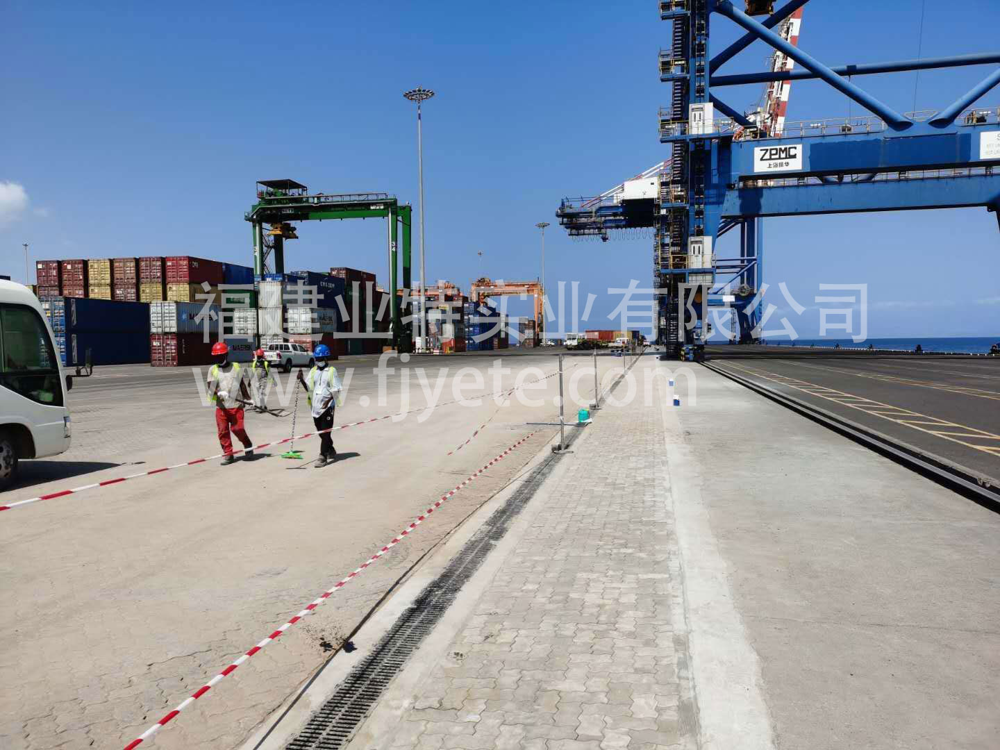 线性排水沟实际效果图