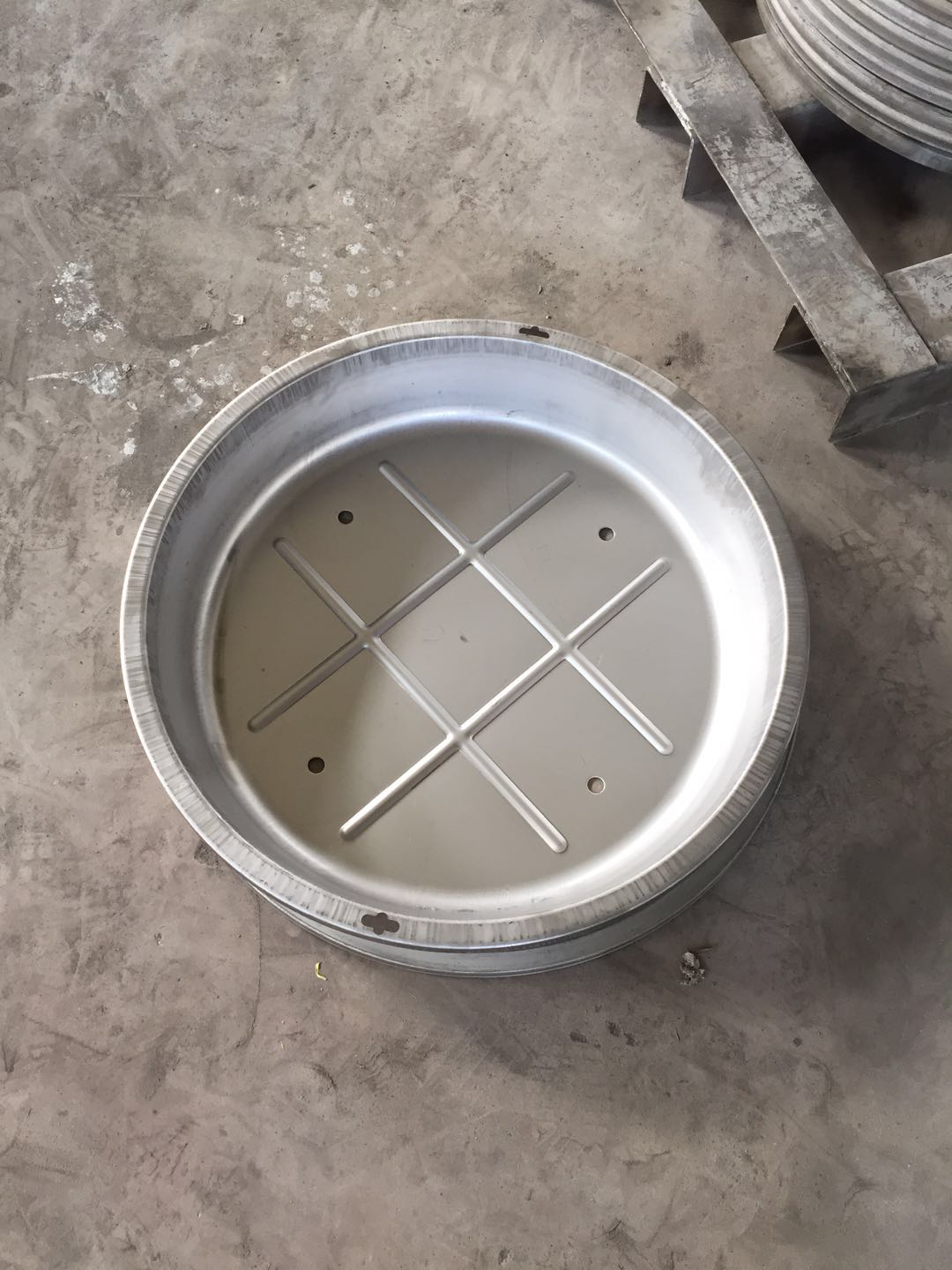 不锈钢草盆井盖