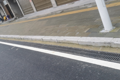 公路线性排水沟案例