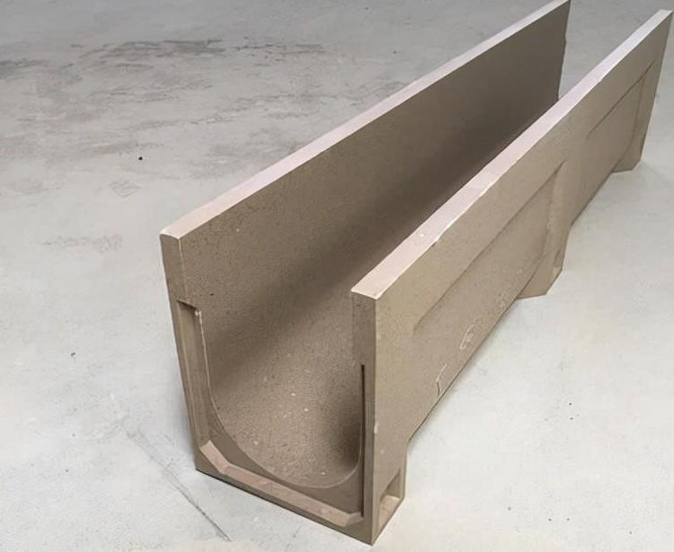 成品排水沟跟传统排水沟的差别