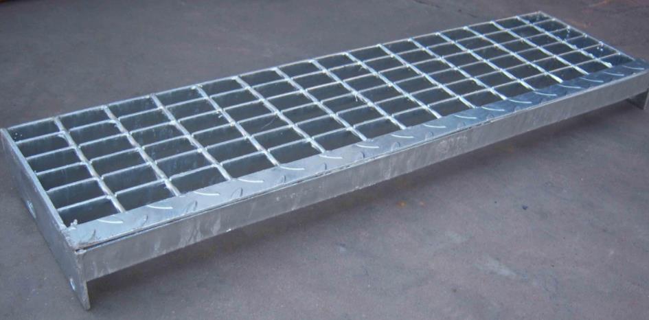 格栅盖板的固定方法